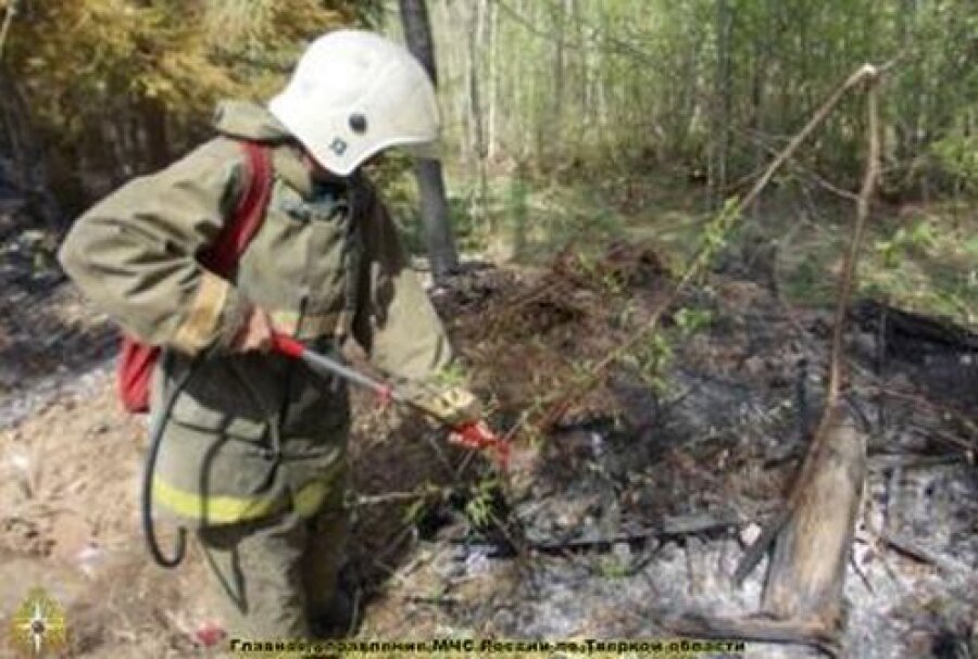 В Калининском районе зафиксирован торфяной пожар