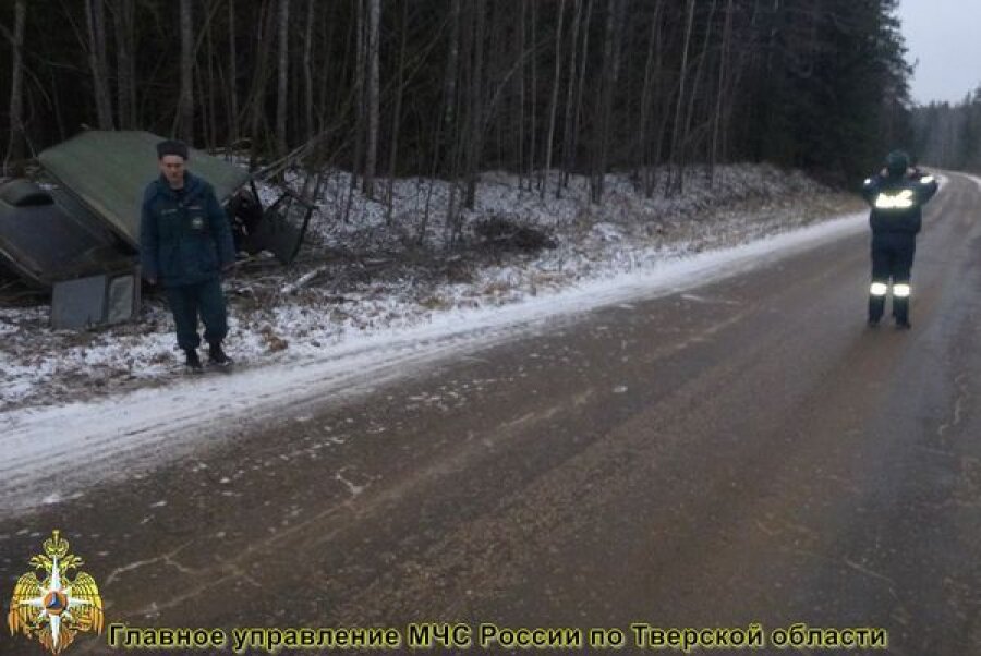 В Селижаровском районе УАЗ съехал в кювет