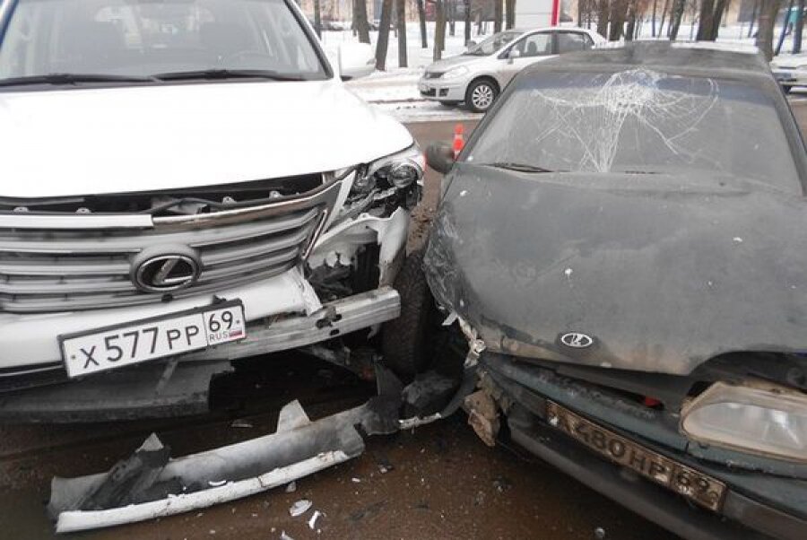 Водителю, сбившему ребенку, не удалось скрыться от ГИБДД