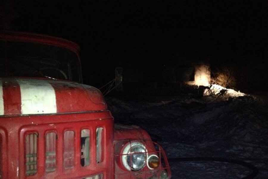 В Пеновском районе сгорели гараж и автомобиль