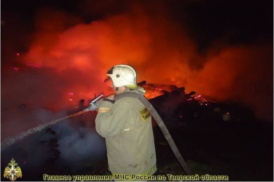 При пожаре в жилом доме пострадали люди