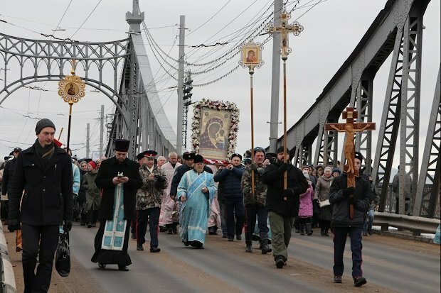 крестный ход-1